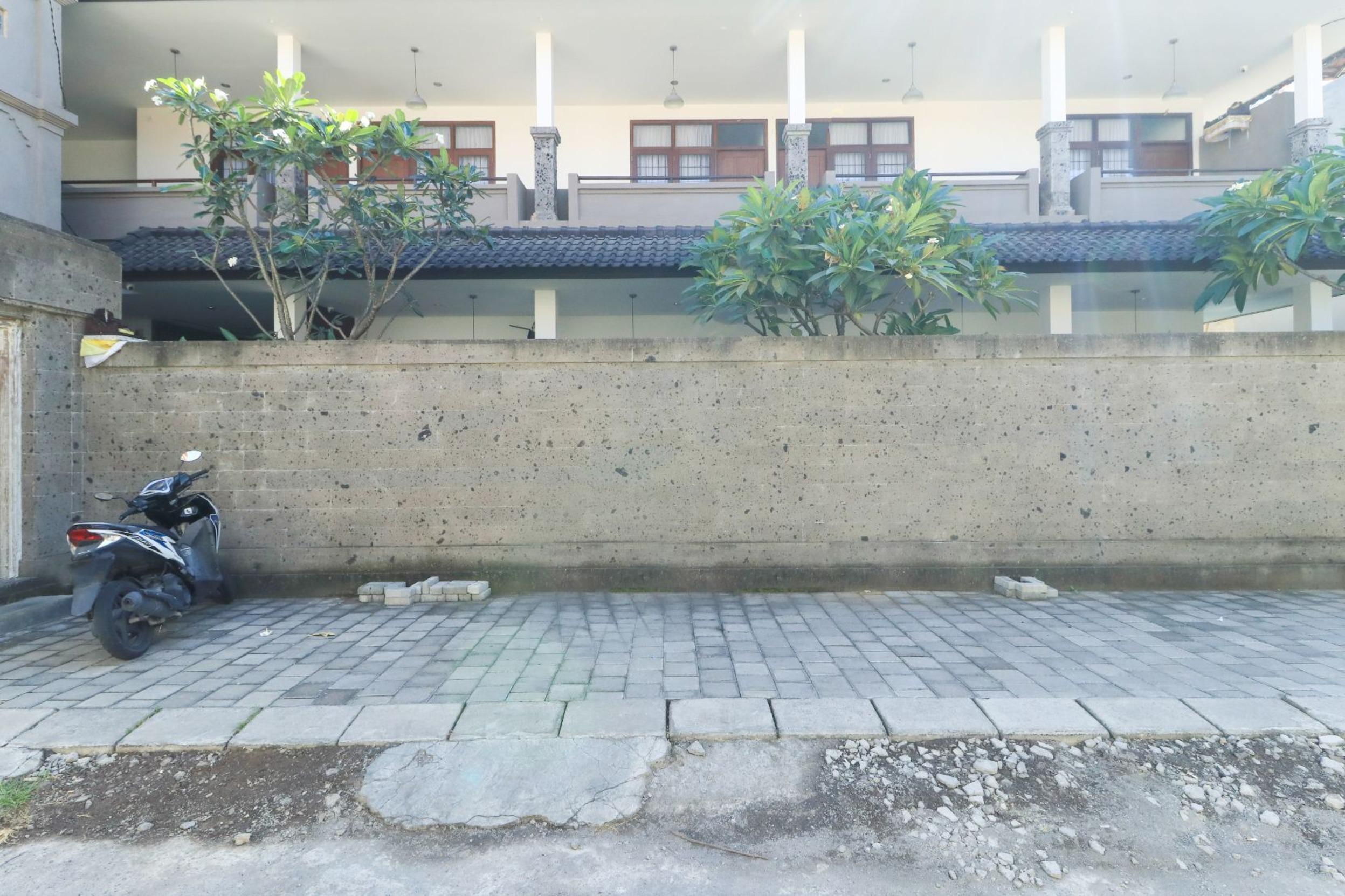 Kak Garden Inn Kuta Lombok Kültér fotó