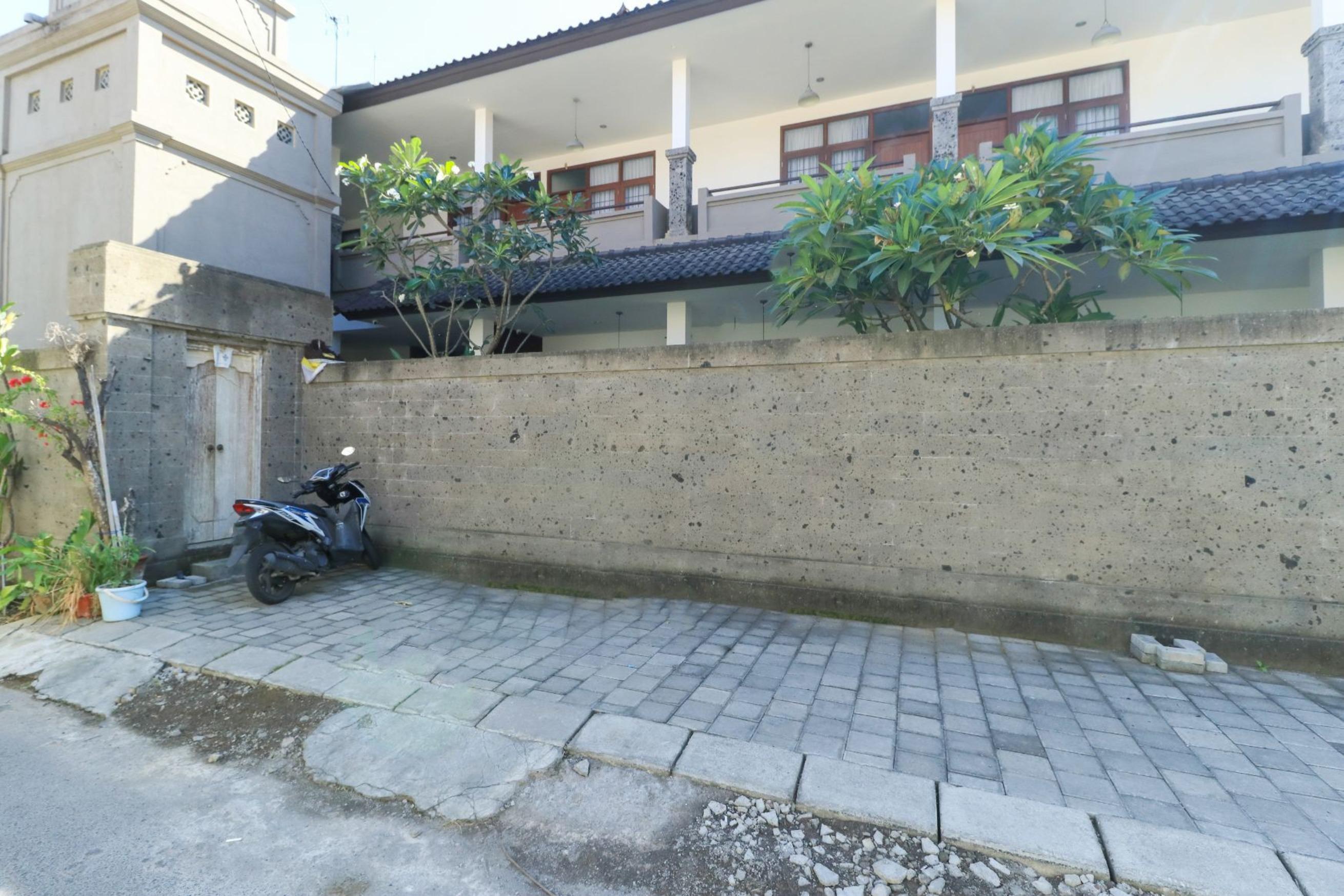Kak Garden Inn Kuta Lombok Kültér fotó